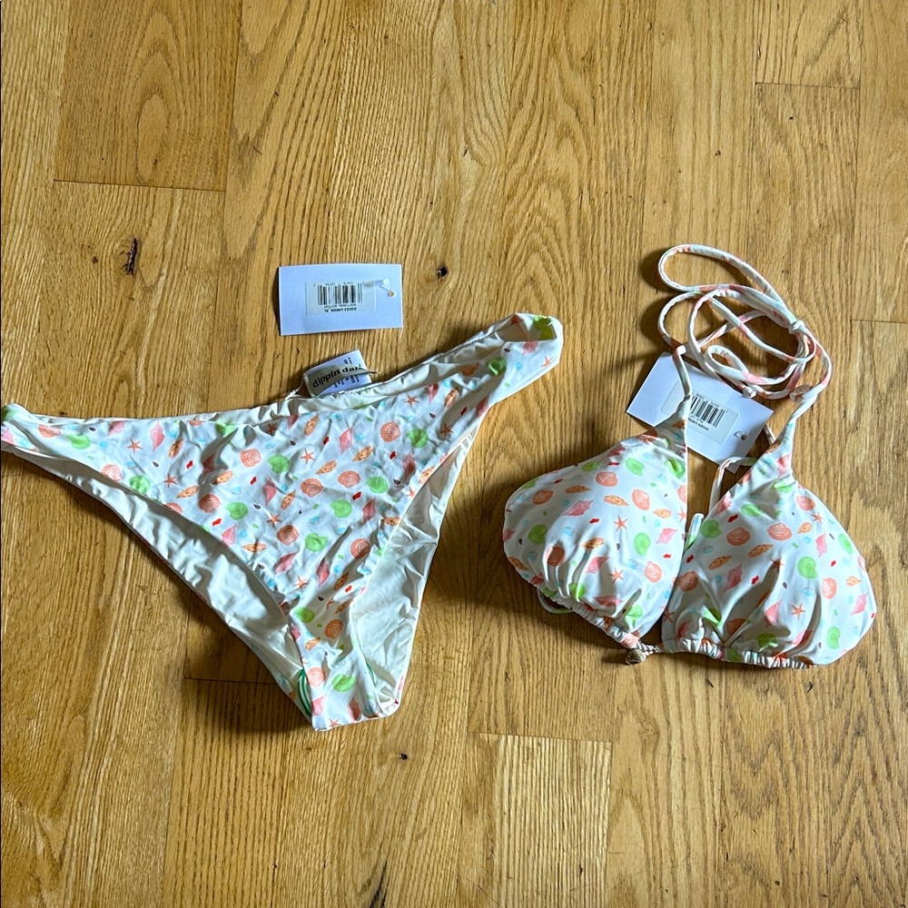 NEW/NEVER WORN WITH LINERS Dippin' Daisy's White, Green, Blue, and Peach Set